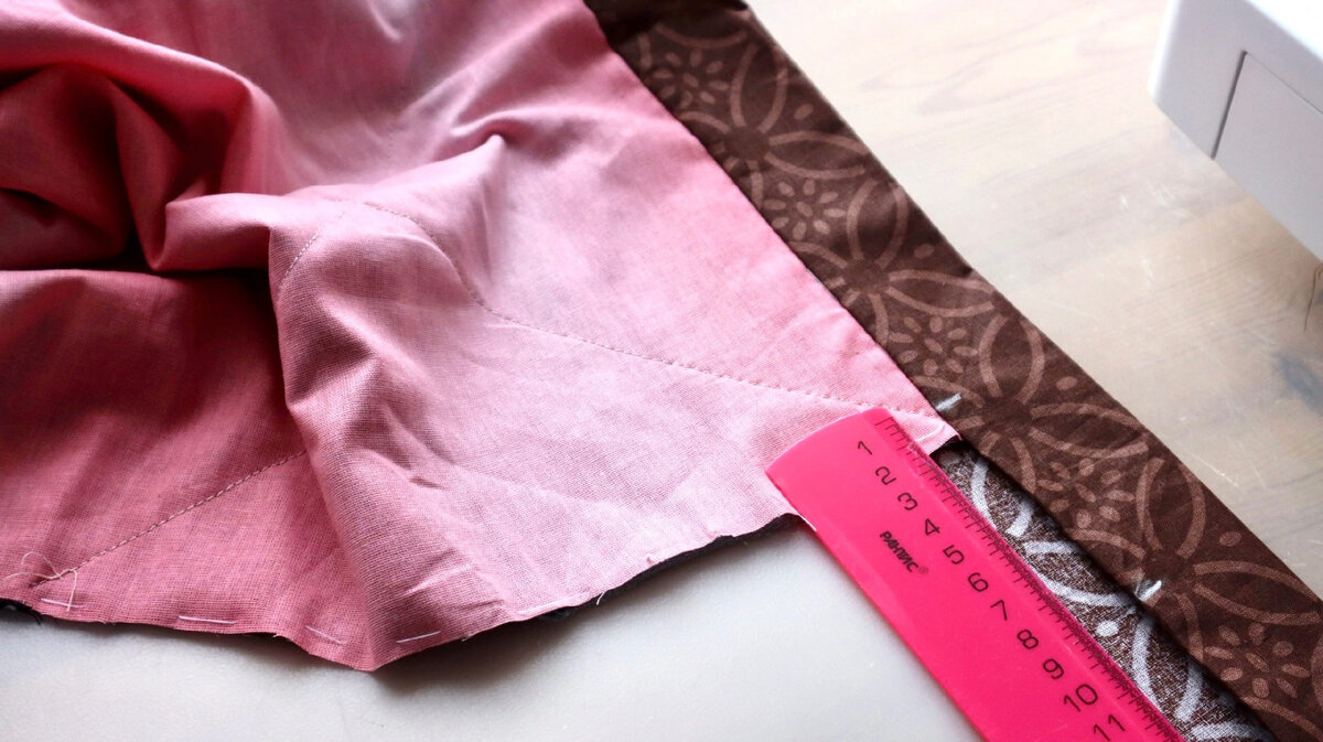 Родственники собрали старые свитера и кофточки и привезли мне на ...