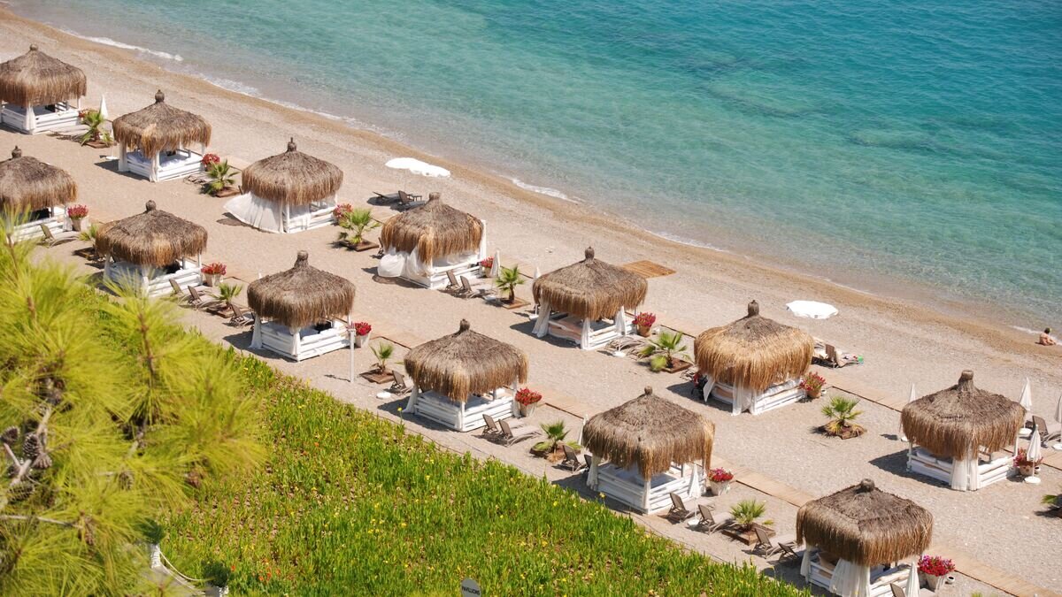    Турецкое побережье Антальи© РИА Новости / Ирина Нехорошкина