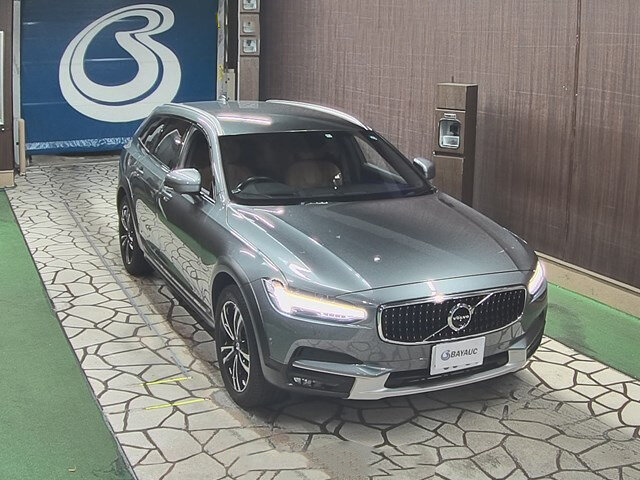 Фото с аукциона, листайте