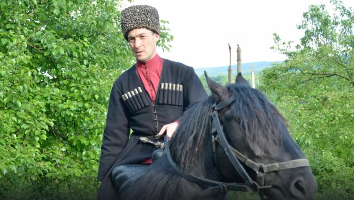     Проведший 10 лет в местах лишения свободы Асланбек Мирзоев уволился по собственному желанию из Кабардино-Балкарского научного центра РАН, сообщил NewsTracker собственный источник в правоохранительных органах.