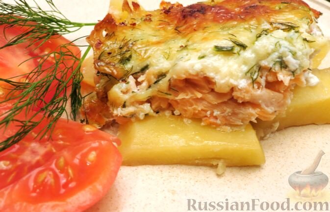сёмга, сливки, сыр твёрдый, картофель, зелень укропа, соль, перец чёрный молотый, масло сливочное