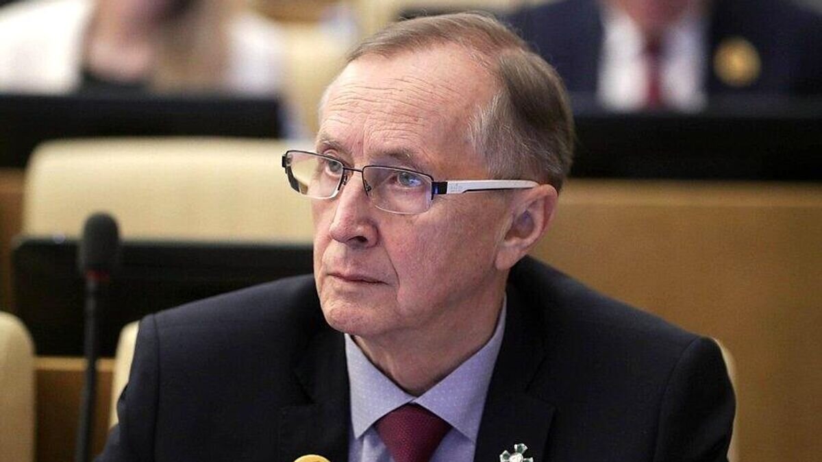    Первый заместитель председателя комитета по развитию гражданского общества, вопросам общественных и религиозных объединений Николай Бурляев на пленарном заседании Государственной Думы РФ© РИА Новости / Пресс-служба Государственной Думы РФ