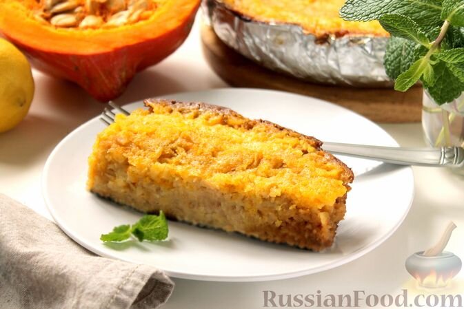 тыква, кефир, крупа манная, яйца, масло сливочное, сахар, разрыхлитель, сахар ванильный, лимон, вода