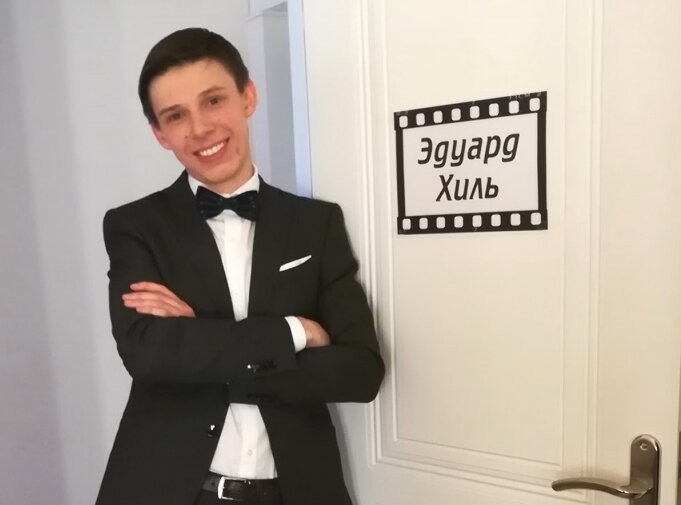 внук Хиля поет песни дедушки, даря им вторую жизнь (Wellnesso.ru)