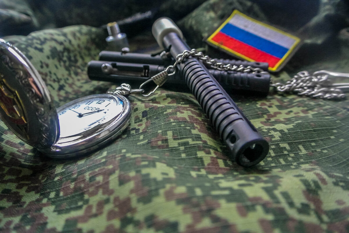 однозарядный и двустволка - оба варианта стоят очень дешево.