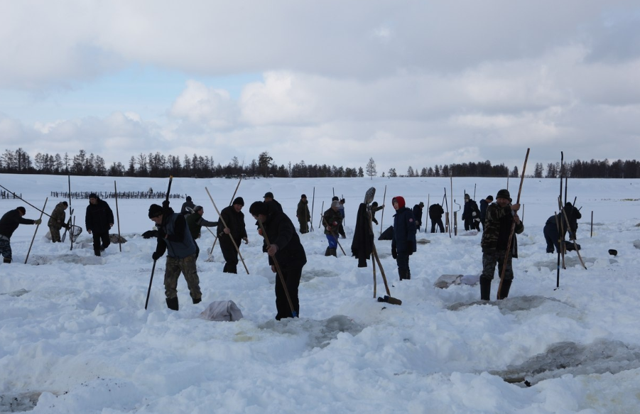 Фото с сайта https://russia.travel/objects/312411/. Куйуурят