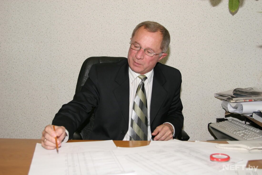 тнг-алгис альметьевск. пр. нпо геофизика-нв логотип. ленина 10 гомель. изотермический резервуар е-8 геотэк.