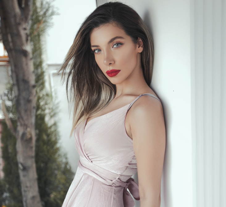 Жизнь - многогранна, поэтому не нужно ограничивать себя стереотипами. Фото автора Ali Pazani Unsplash, используется по лицензии Unsplash License