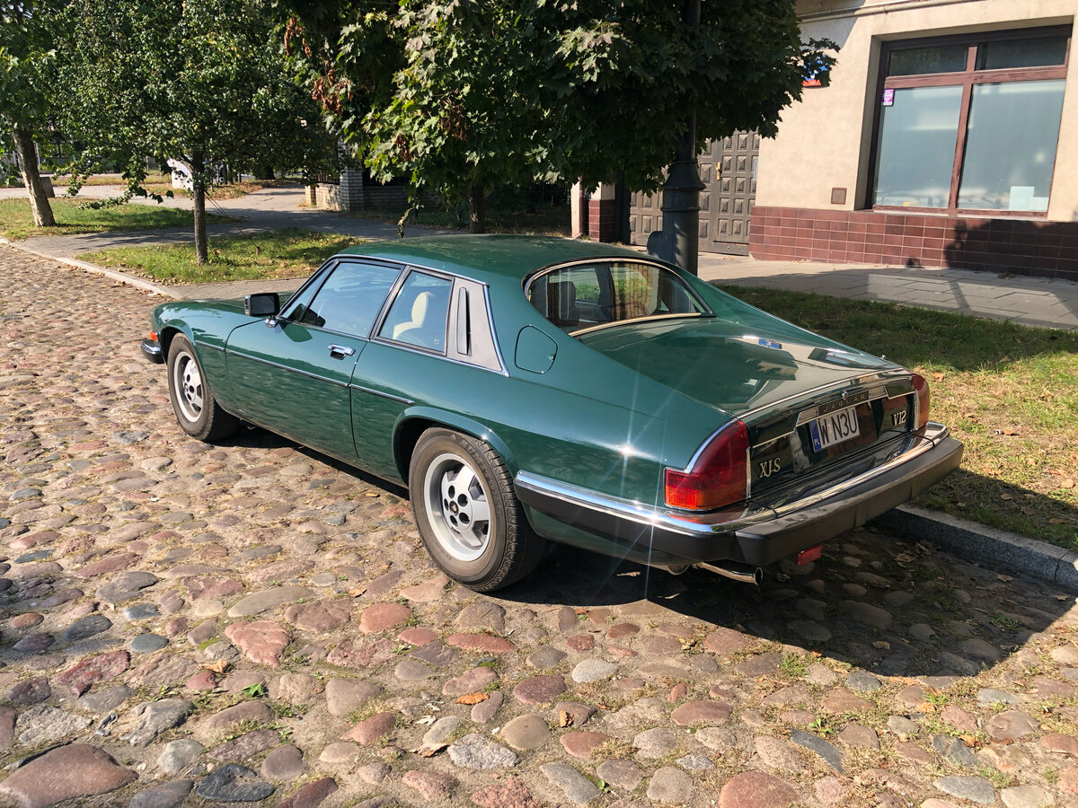 Jaguar XJ-S (1975-1996)