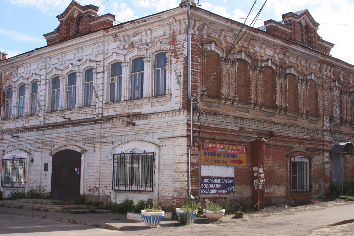 Нижегородская, 12