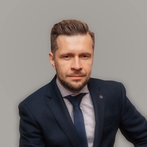 Что делать, если случился перелом шейки бедра? Интервью с И. Бабенко руководителем Федерального центра координации деятельности субъектов РФ по развитию организации оказания медицинской помощи по профилю «гериатрия».