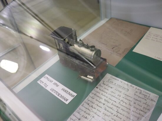     Представленные на выставке вещи расскажут посетителям о разных этапах жизни актера. Фото: пресс-служба Музея артиллерии