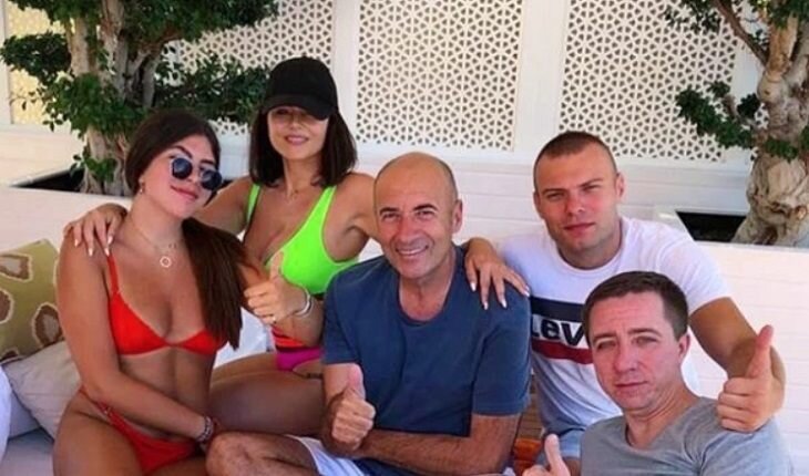 Внуку от внебрачного сына Крутого исполнился годик композитор счастлив Woman.r