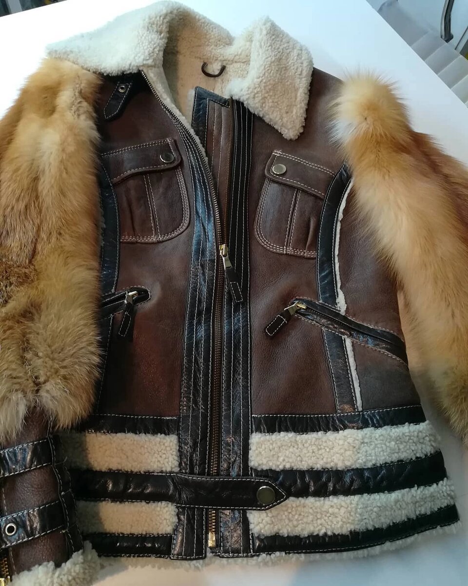 Такая курточка была.