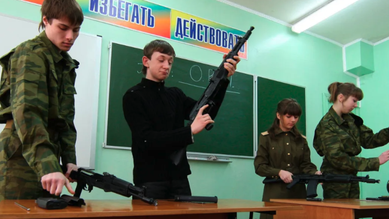 Курс военной подготовки для школьников будут включать в программу по выбору родителей