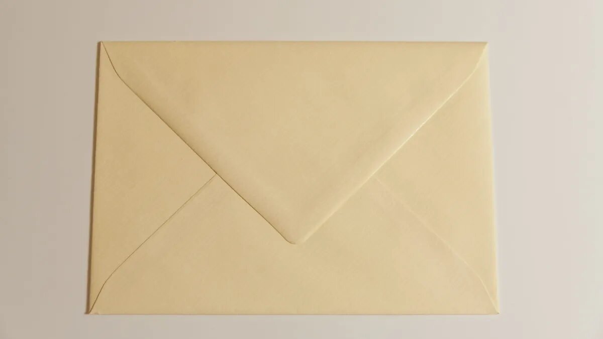 Письмо от близкого человека может поддержать в трудный час. Фото: Pxfuel.com