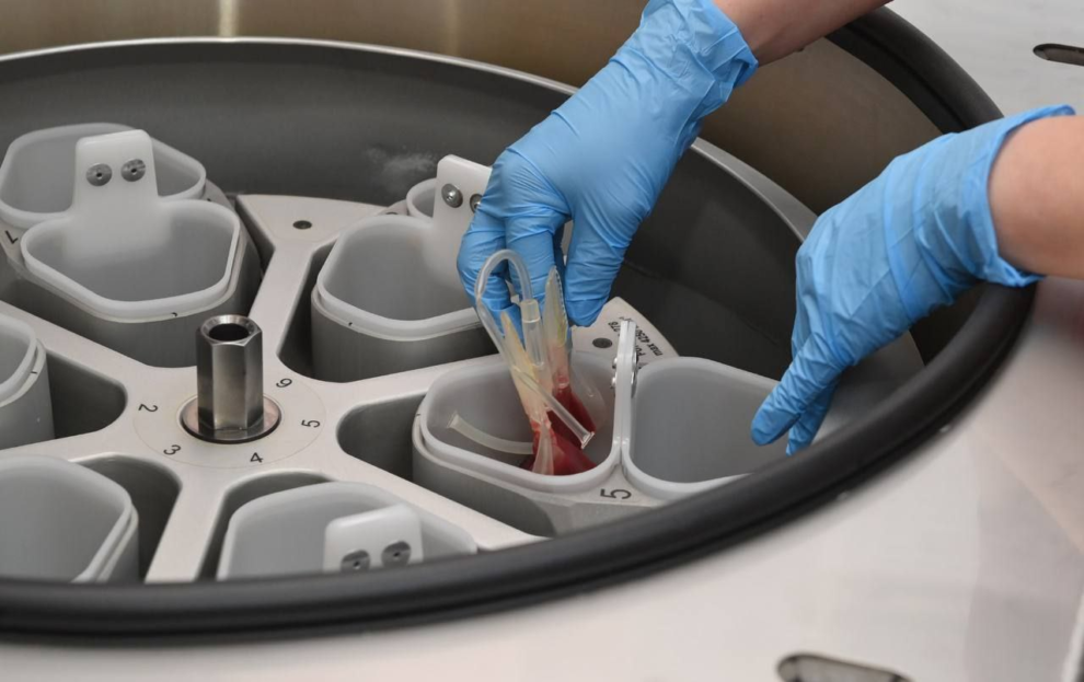    Губернатор ЯНАО Дмитрий Артюхов: На Ямале все 8 отделений трансфузиологии оснастят новым оборудованием