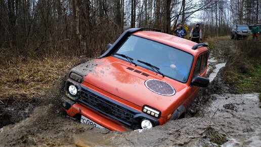 НИВА за 2.000.000 рублей с турбо мотором против Mitsubishi Pajero за 150.000 рублей на 42х тракторах