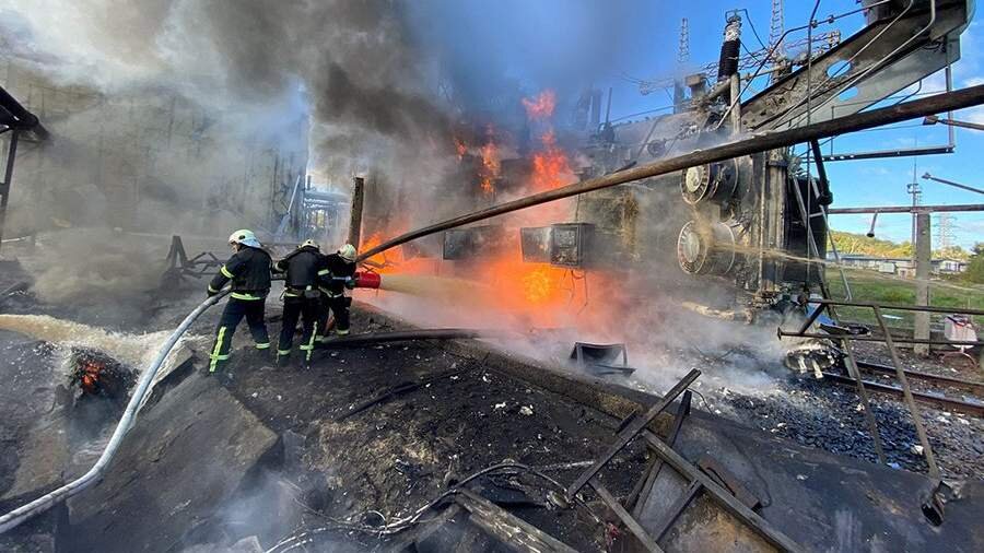 Ситуация патовая... Электричества нет практически нигде...