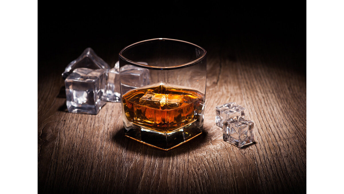    Виски© fotolia.com / Alexandr Steblovskiy