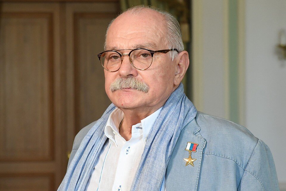     У Никиты Михалкова диагностирована двусторонняя полисегментарная пневмония. Михаил ФРОЛОВ