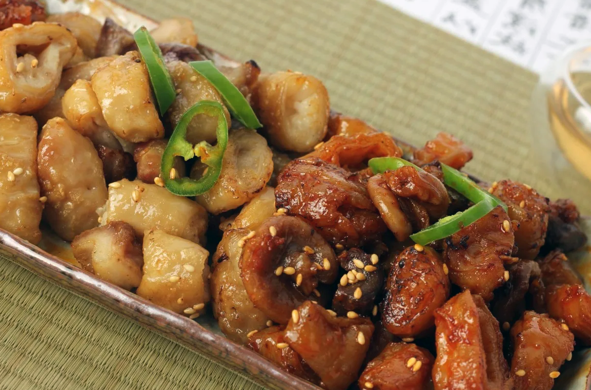 Курица гунбао. Корейские вторые блюда. Спайси курица кунг пао. Курица пао. Курица пао.