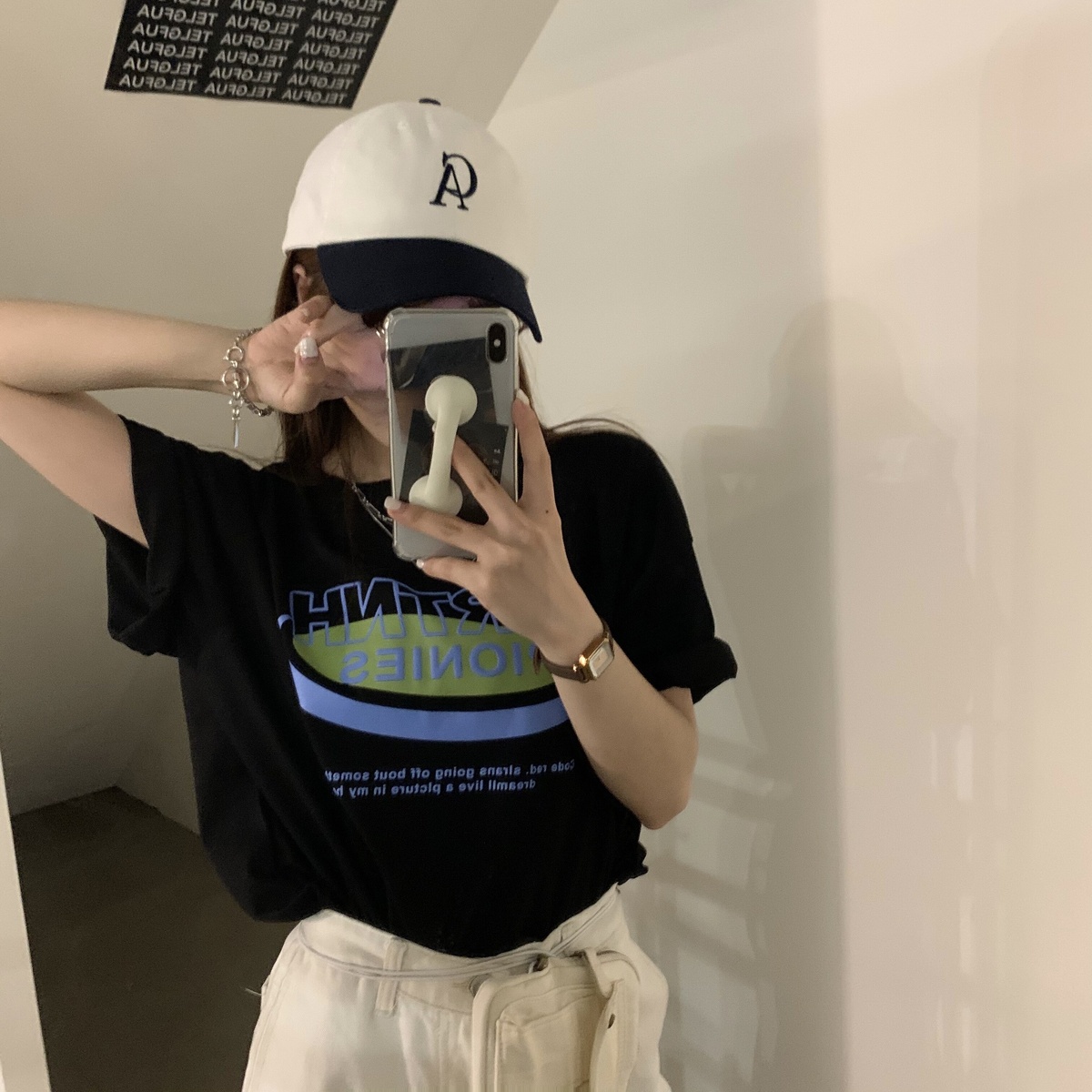 Модные футболки