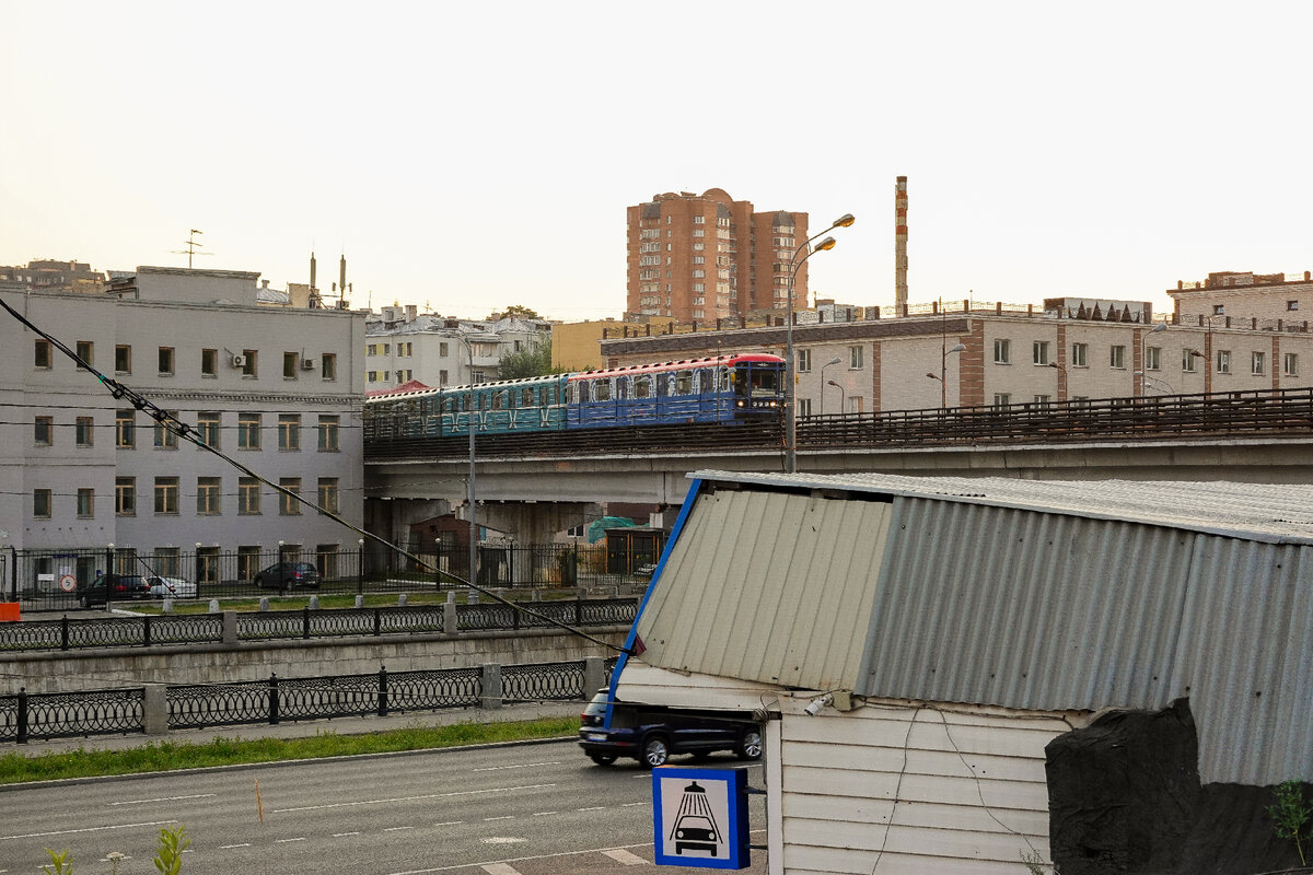 Самый короткий наземный метромост в Москве. Нашел, где он находится.  Показываю | Самый главный путешественник | Дзен