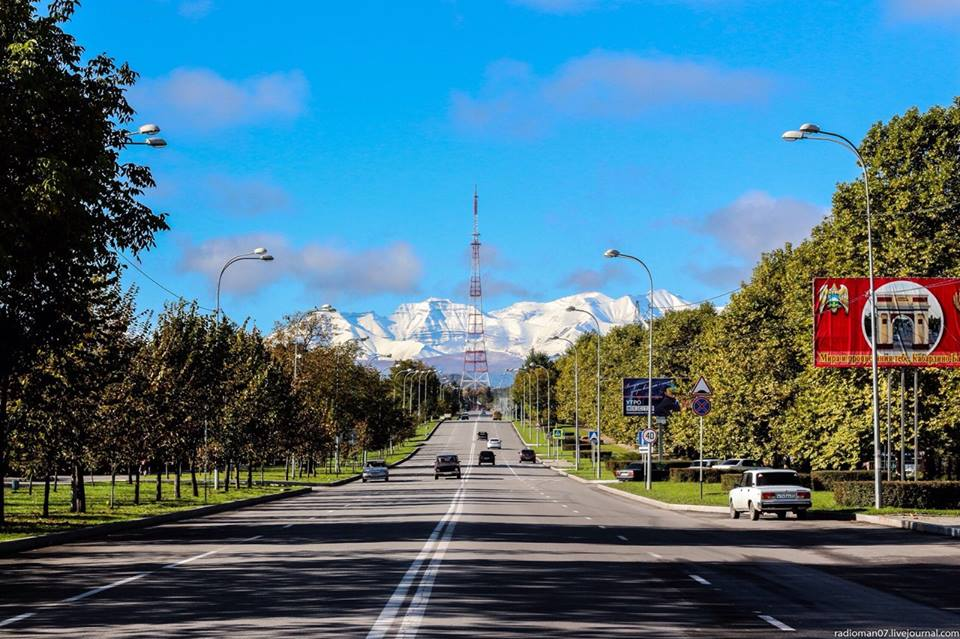 Где город нальчик. Кабардино-Балкария г.Нальчик. Нальчик проспект Ленина телевышка. КБР город Нальчик. Столица КБР Нальчик.