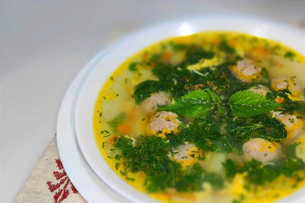Суп из крапивы с яйцом