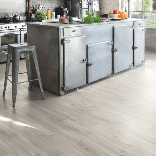 Плитка ПВХ Quick-Step Дуб каньон серый пилёный коллекция Balance Glue Plus