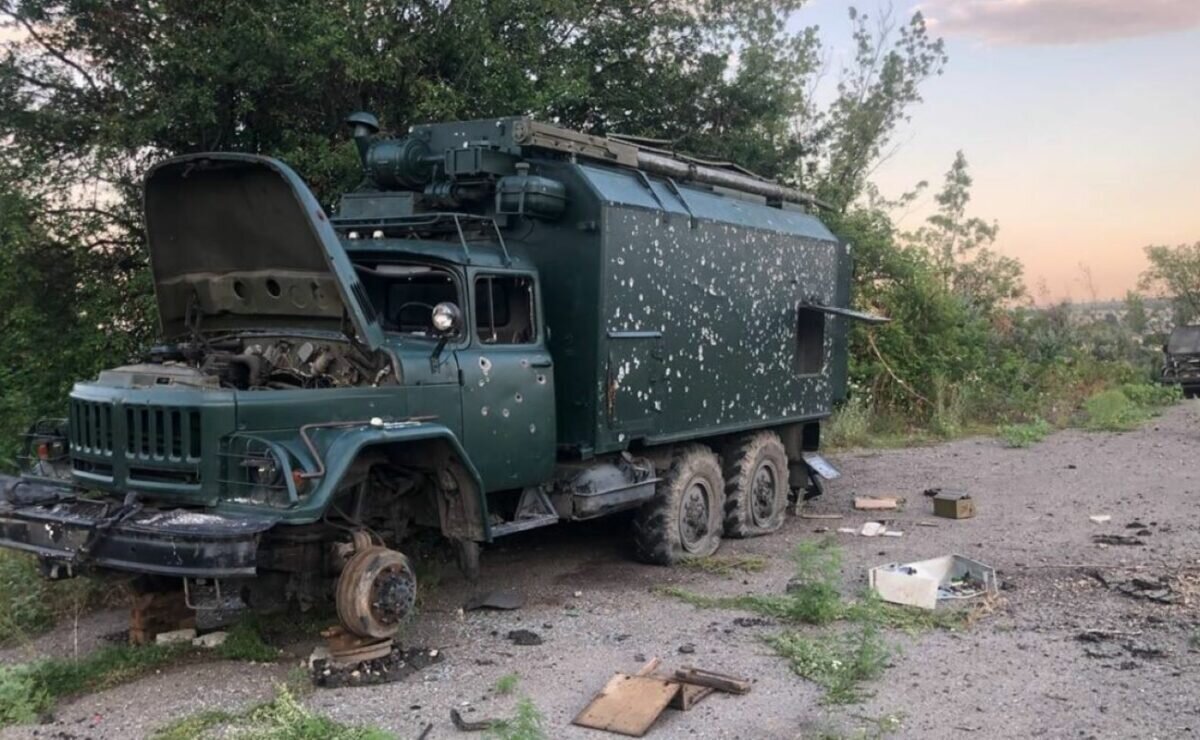 После того.как колонна не прошла.  фото: картинки яндекса