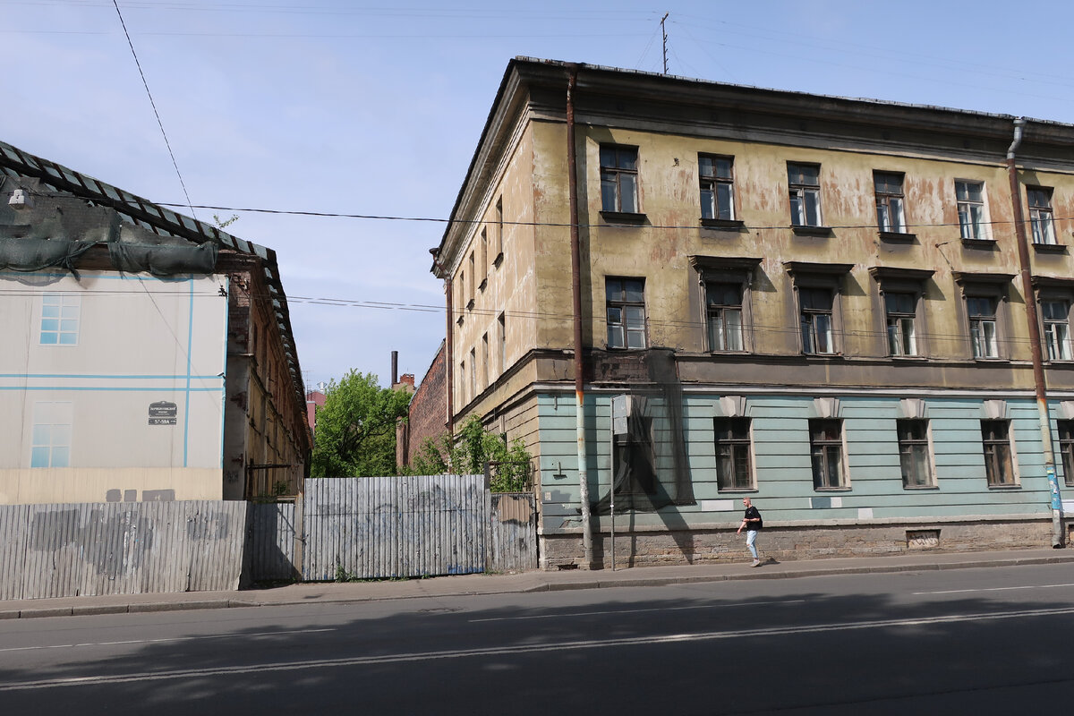 конец Лермонтовского проспекта...