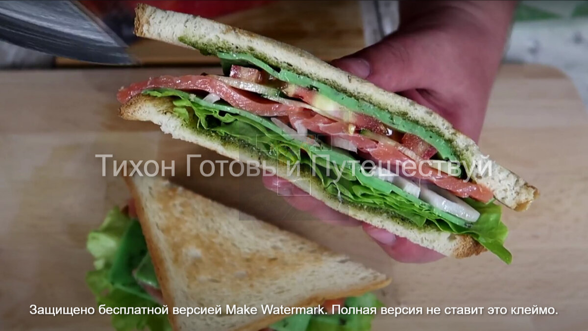 2. Бутерброды с красной рыбой и авокадо