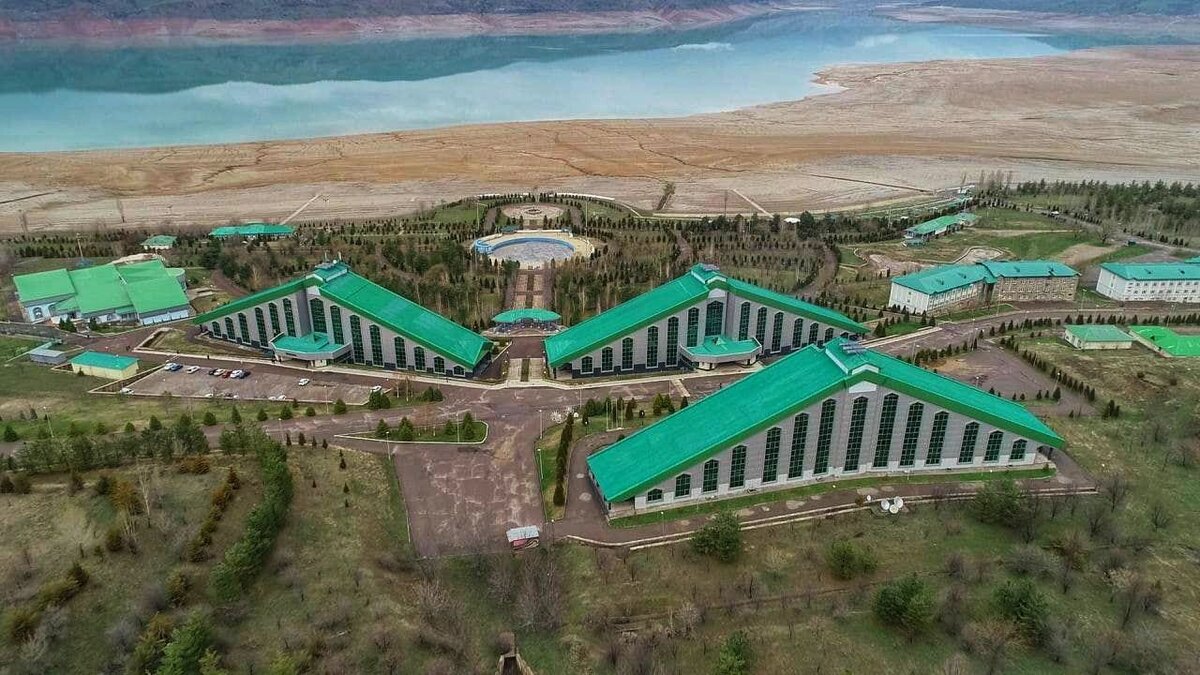Чарвак водохранилище