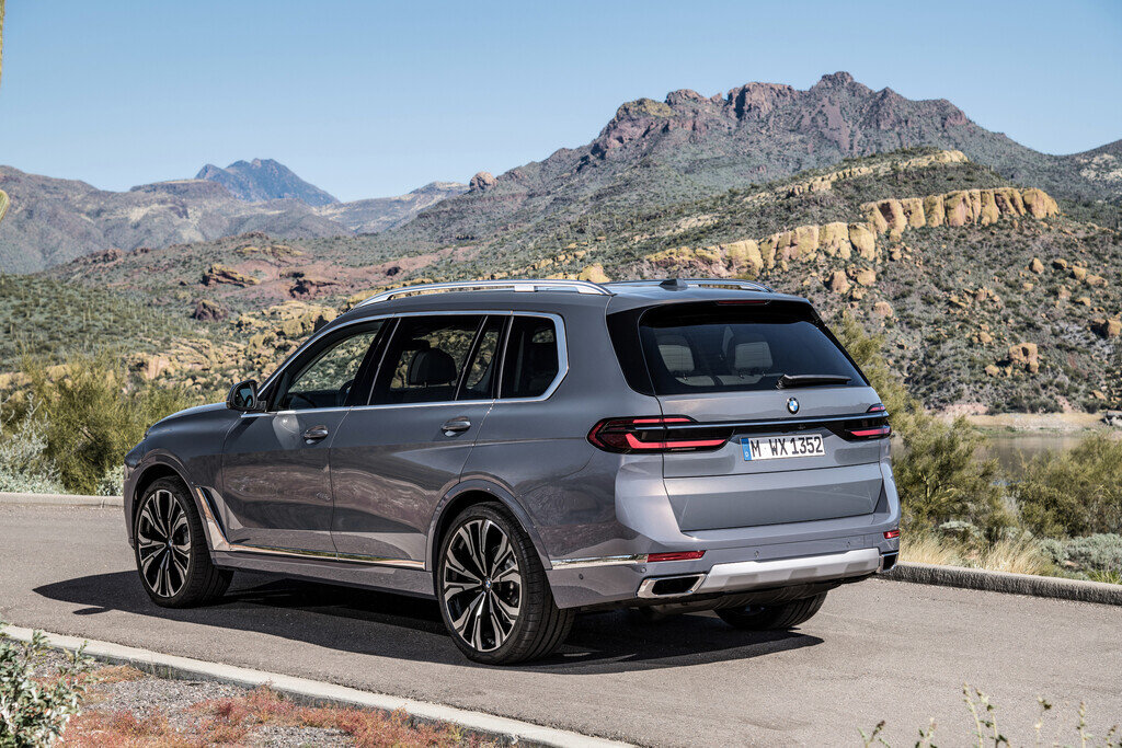 BMW X7: полноразмерный кроссовер - то, что так любят янки