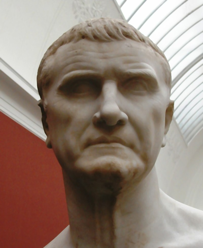 Марк Лициний Красс лат. Marcus Licinius Crassus (Dives) Авторство: Diagram Lajard. Собственная работа, CC0, https://commons.wikimedia.org/w/index.php?curid=15364216