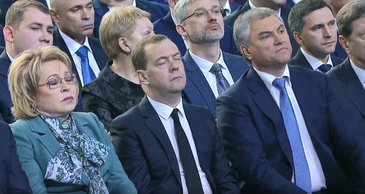 В культурном болоте нужно расслабиться и не шевелиться