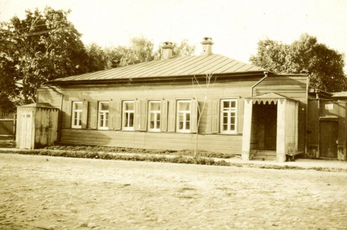    От Смидович до губернатора Шлиппе. Как в Туле появился первый детский сад?