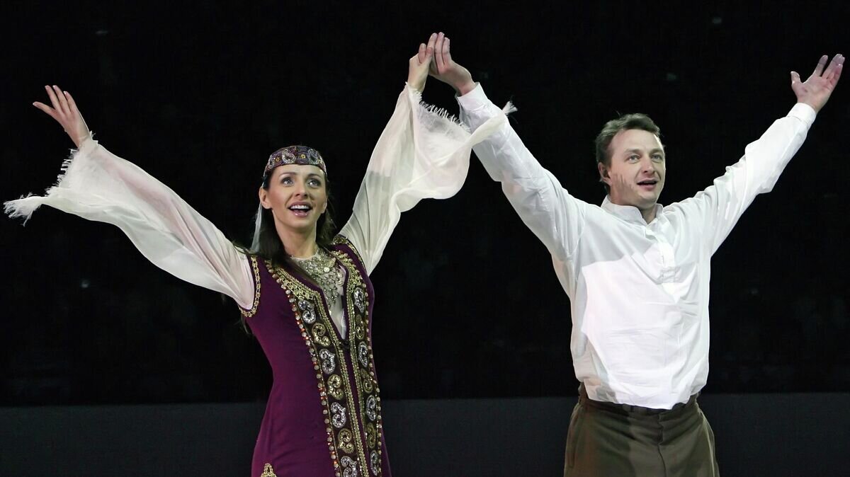    Татьяна Навка и актер Марат Башаров© РИА Новости / Игорь Зарембо