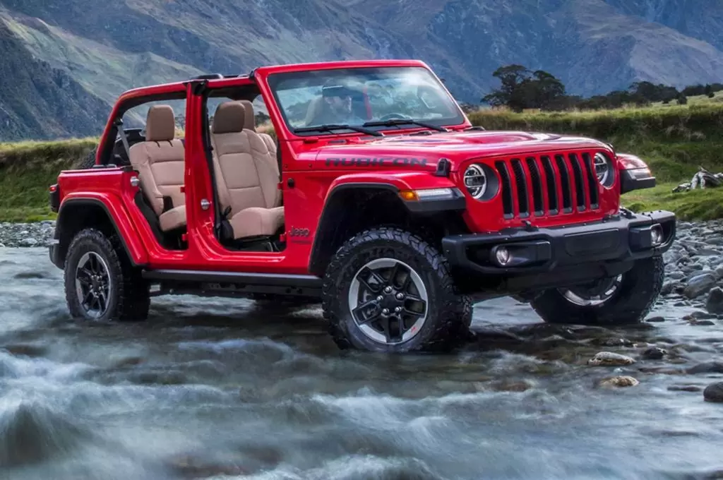 Jeep Wrangler со снятой крышей 