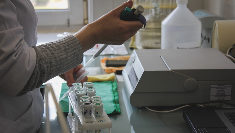 В Ижевске выбросили на помойку вакцину