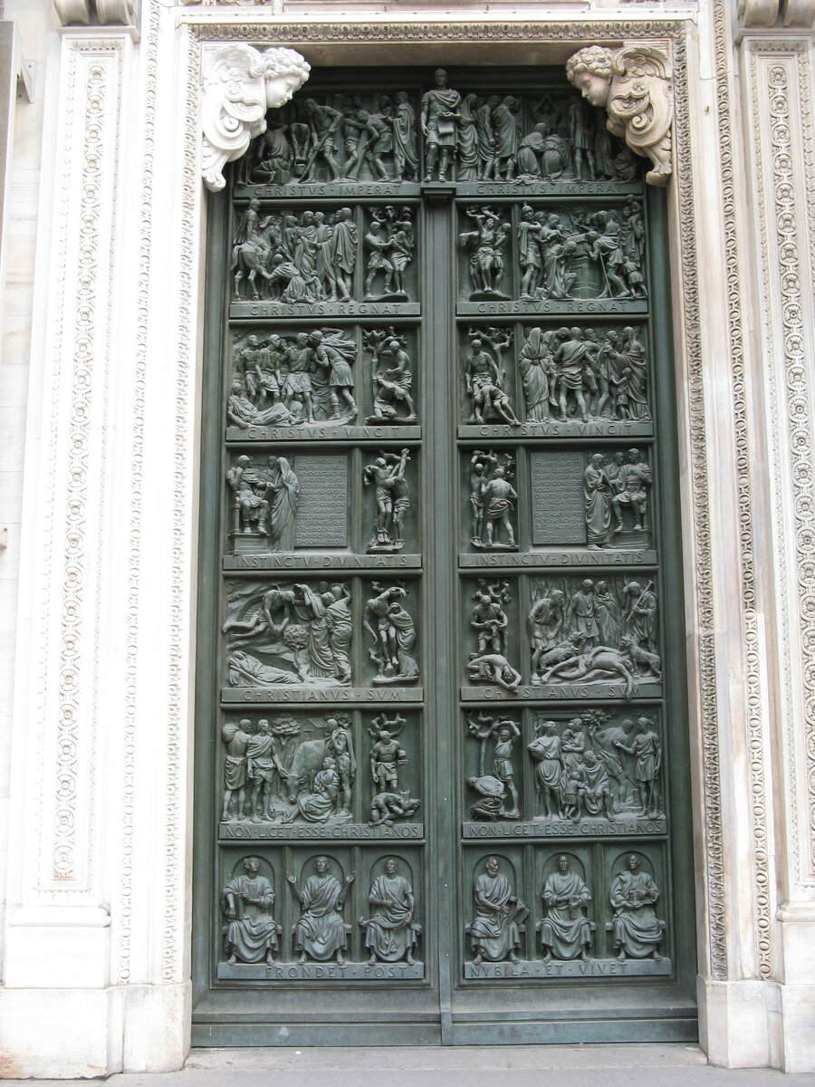 Портал Эдикта Константина. By Yair Haklai - Own work, CC BY-SA 4.0, https://commons.wikimedia.org/w/index.php?curid=110485408