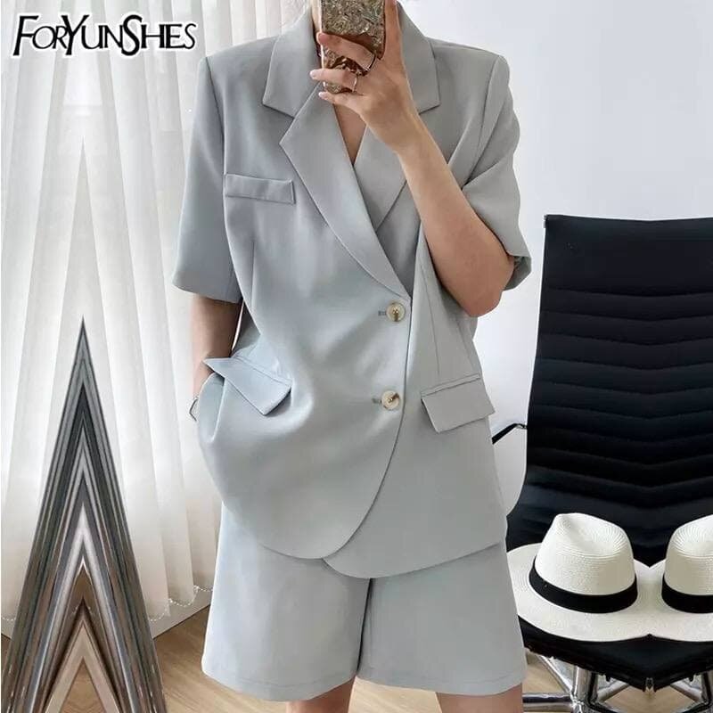 Летний костюм для офиса