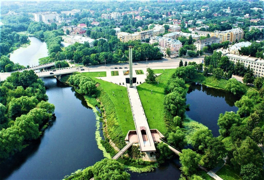  Краткое описание
Тверь, расположенная между Москвой и Санкт-Петербургом, ещё несколько веков назад была одним из крупнейших торговых центров России.-36