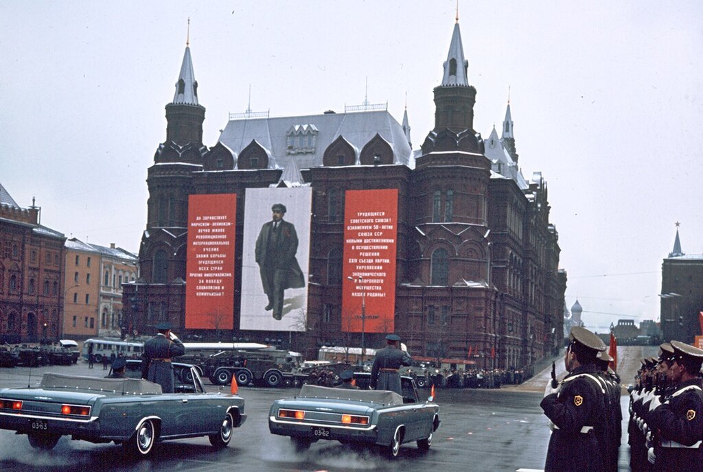 Какая столица советского союза. Атмосферные фото СССР. Москва во времена СССР.