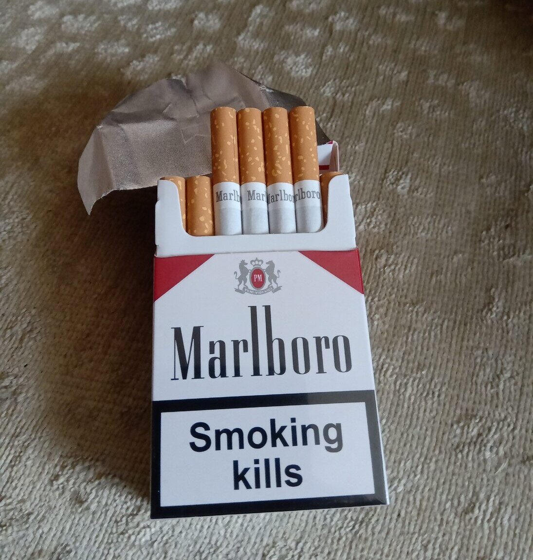 Marlboro Р»РѕРіРѕС‚РёРї