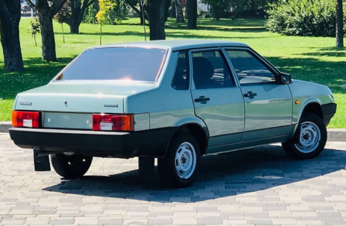 ЛАДА-21099 Самара