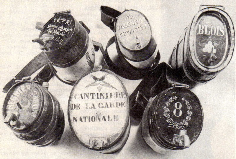 Бочонок для напитков. Надпись: кантиньерка национальной гвардии. Источник: гугл.картинки