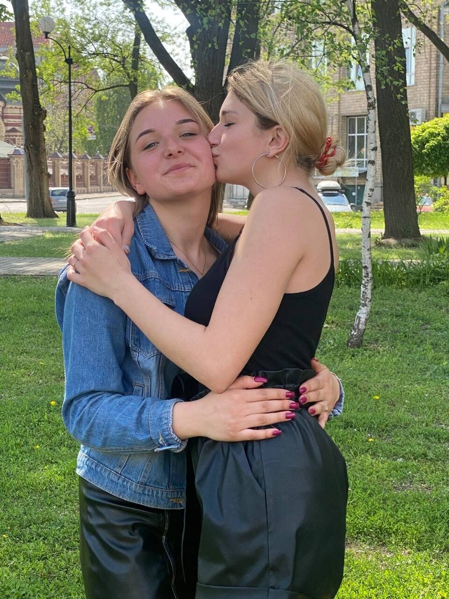 Лена с дочкой
